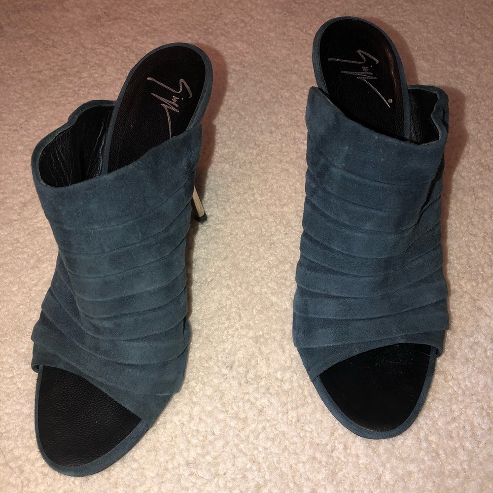 Giuseppe Heels Forest Green - Picture 5 of 8